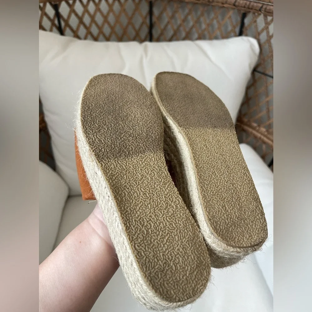 Lulu’s Camel Espadrilles Platform